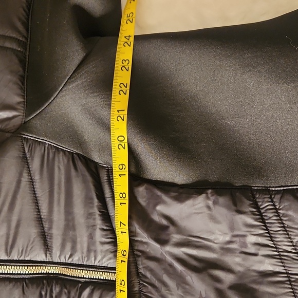 Michael Kors Black Camo Embossed Long Puffer Coat. Parka Faux Fur - Picture 11 of 13